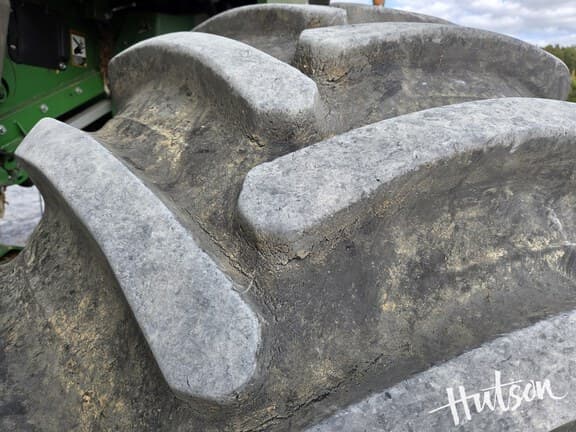 Image of John Deere S780 equipment image 4