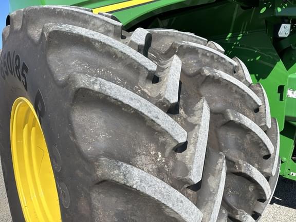 Image of John Deere S790 Image 1
