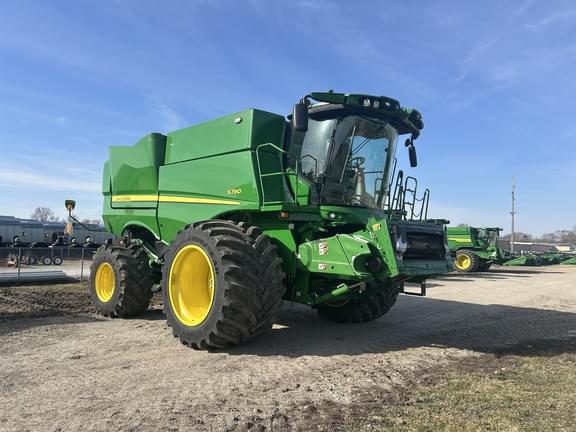 Image of John Deere S790 Primary image