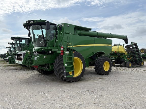 2024 John Deere S790 Equipment Image0