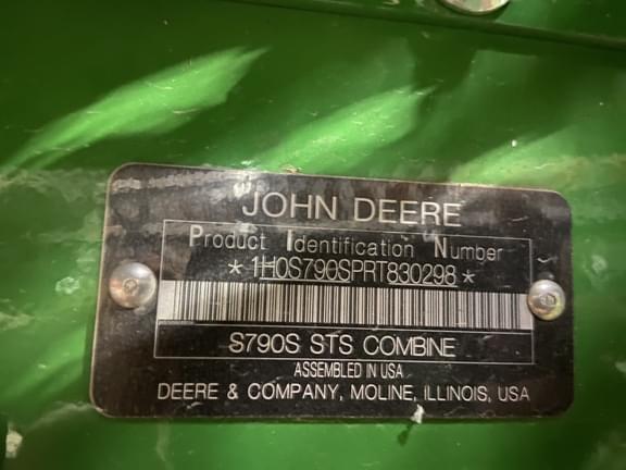 Image of John Deere S790 equipment image 2