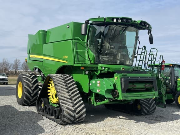 Image of John Deere S790 Primary image