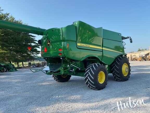 Image of John Deere S790 equipment image 4