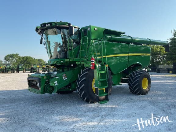 Image of John Deere S790 equipment image 2