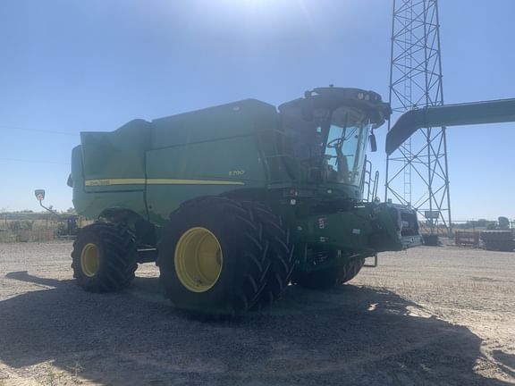 2024 John Deere S790 Equipment Image0