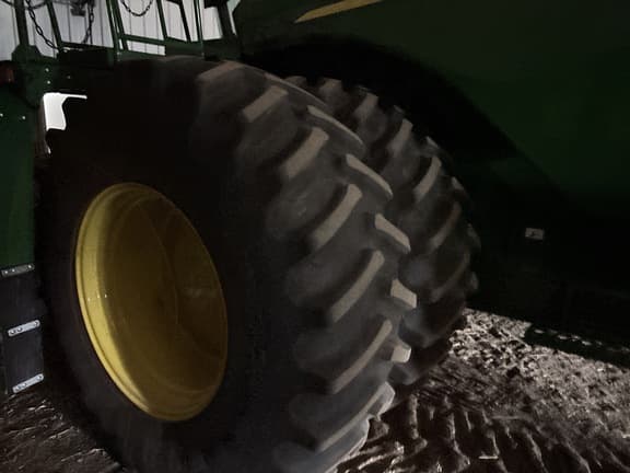 Image of John Deere S790 equipment image 1