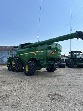 Image of John Deere S790 equipment image 3