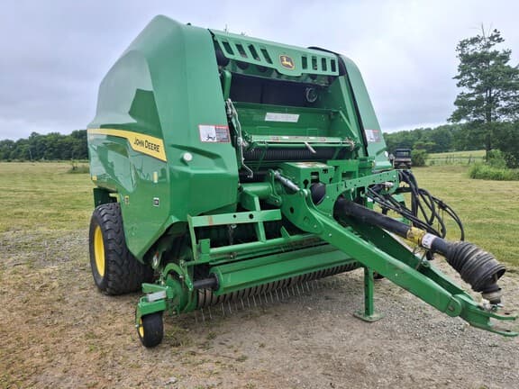 Image of John Deere V451R equipment image 3