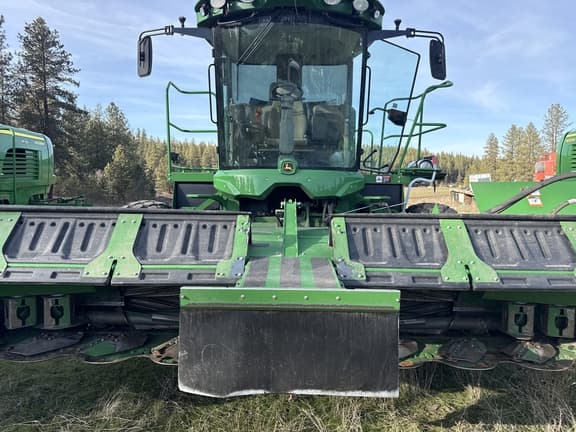 Image of John Deere W235M equipment image 4