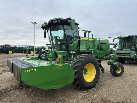Image of John Deere W235R equipment image 1