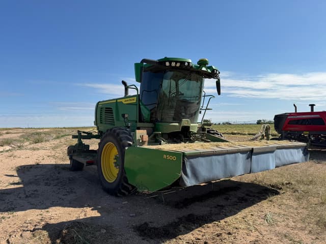 Image of John Deere W235R equipment image 3