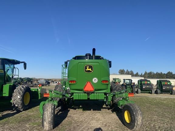 Image of John Deere W235R equipment image 2