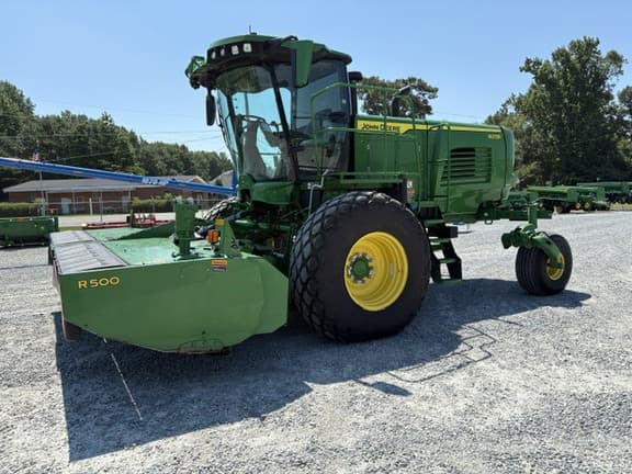 Image of John Deere W235R equipment image 1