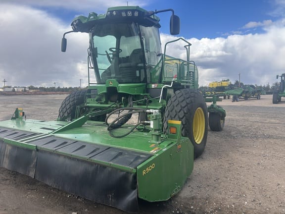 2024 John Deere W235R Equipment Image0