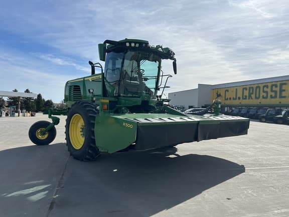 Image of John Deere W235R equipment image 1