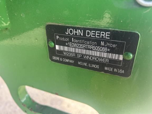 Image of John Deere W235R equipment image 2
