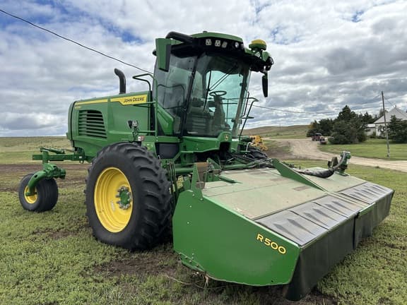 Image of John Deere W235R Primary image