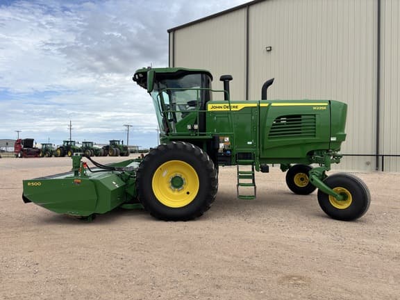 Image of John Deere W235R equipment image 1