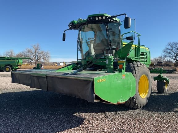 Image of John Deere W235R Primary image