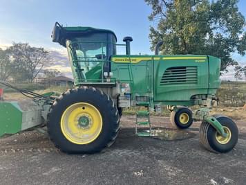 Main image John Deere W235R