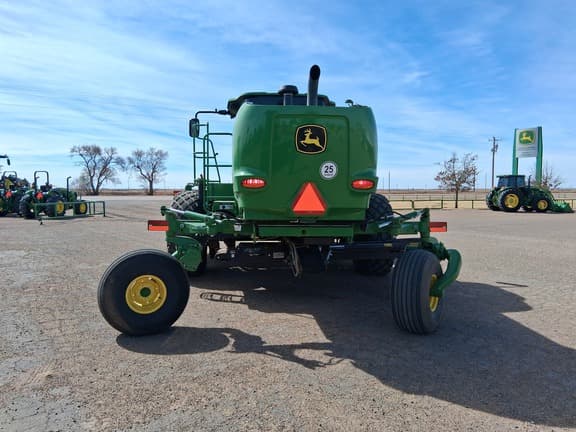 Image of John Deere W235R equipment image 3
