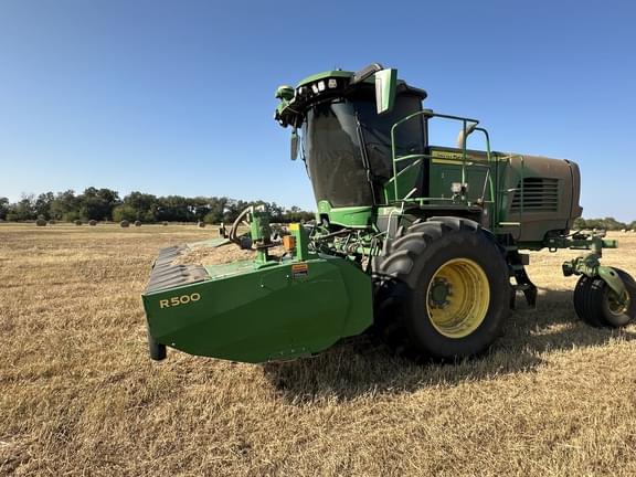 Image of John Deere W235R equipment image 3