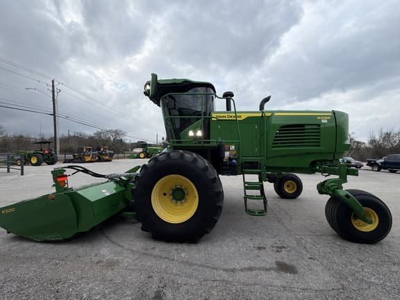 Image of John Deere W235R equipment image 4