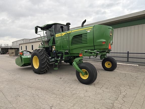 Image of John Deere W235R equipment image 2