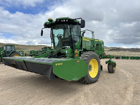 Image of John Deere W235R equipment image 1