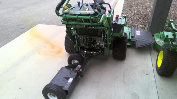 Image of John Deere W48R equipment image 2