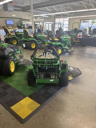 Image of John Deere W48R equipment image 3