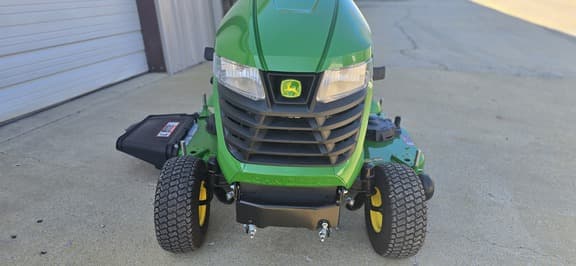 Image of John Deere X350 equipment image 3