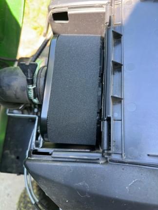 Image of John Deere X350 equipment image 3