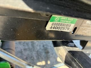Image of John Deere X380 equipment image 4