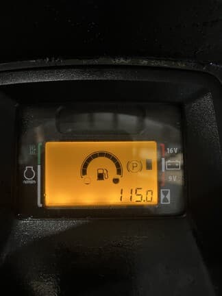 Image of John Deere X390 equipment image 3