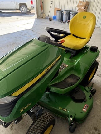 2024 John Deere X390 Equipment Image0