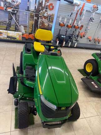 Image of John Deere X570 equipment image 4