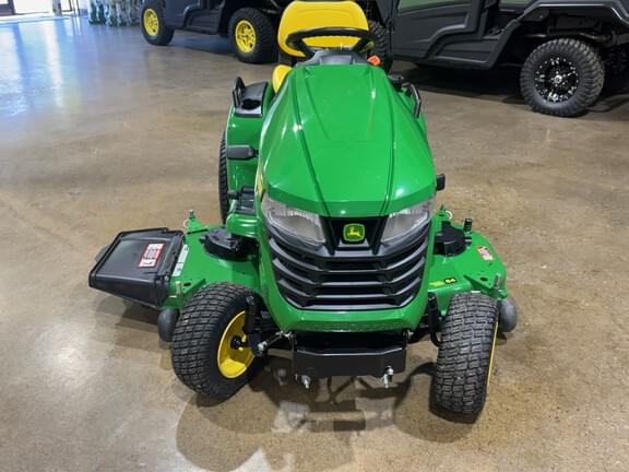Image of John Deere X570 equipment image 2
