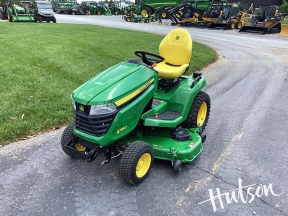 Image of John Deere X580 equipment image 4