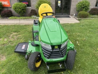 Image of John Deere X580 equipment image 2