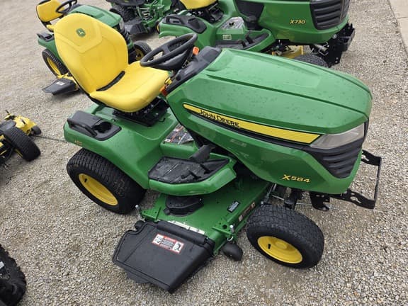 Image of John Deere X584 equipment image 3