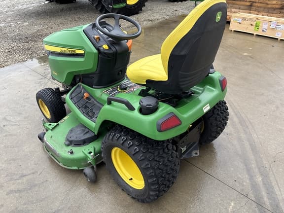 Image of John Deere X590 equipment image 3