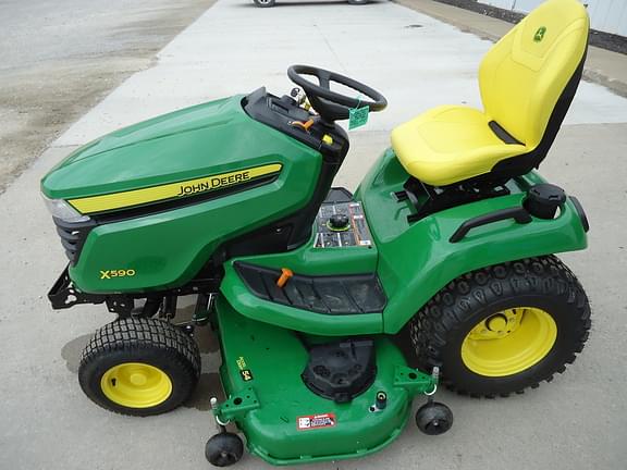 Image of John Deere X590 Primary image