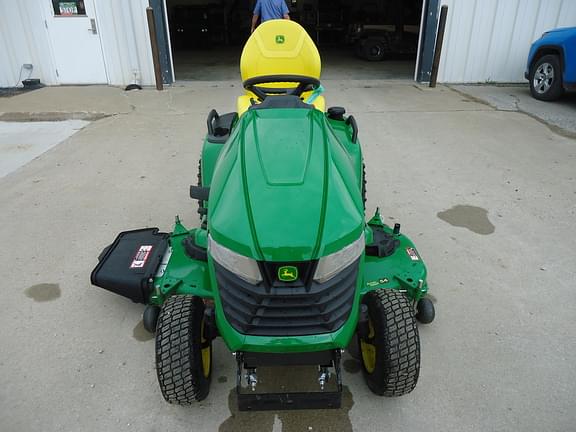 Image of John Deere X590 equipment image 1