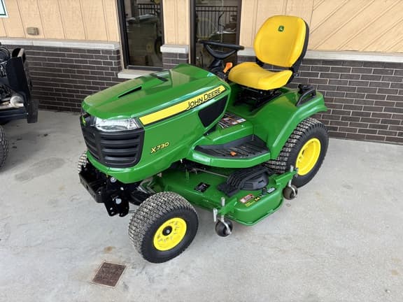 Image of John Deere X730 Primary image