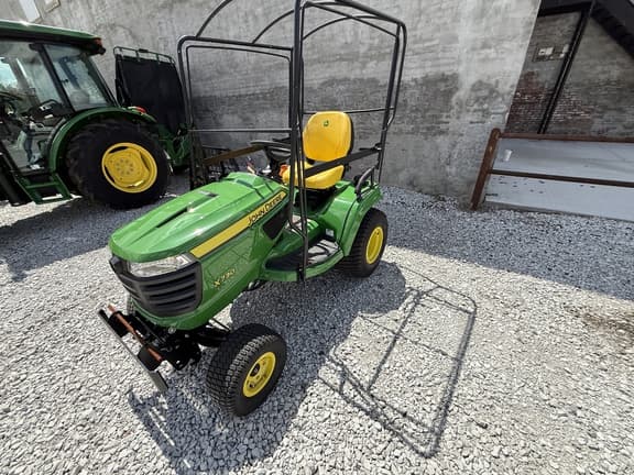 Image of John Deere X730 equipment image 2