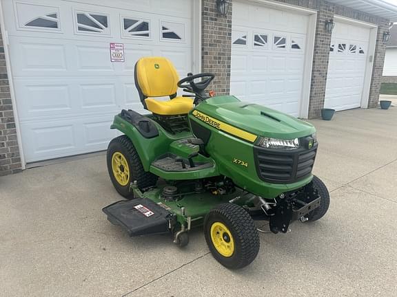 Image of John Deere X734 Primary image