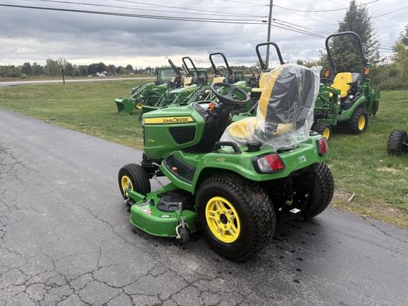 Image of John Deere X734 Image 1