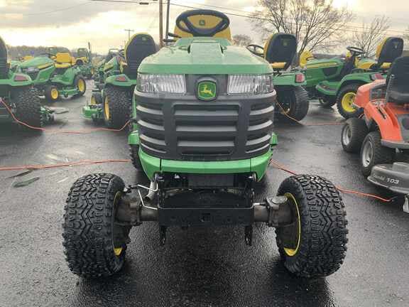 Image of John Deere X738 equipment image 1