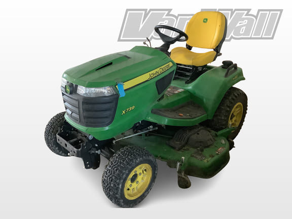 2024 John Deere X739 Equipment Image0